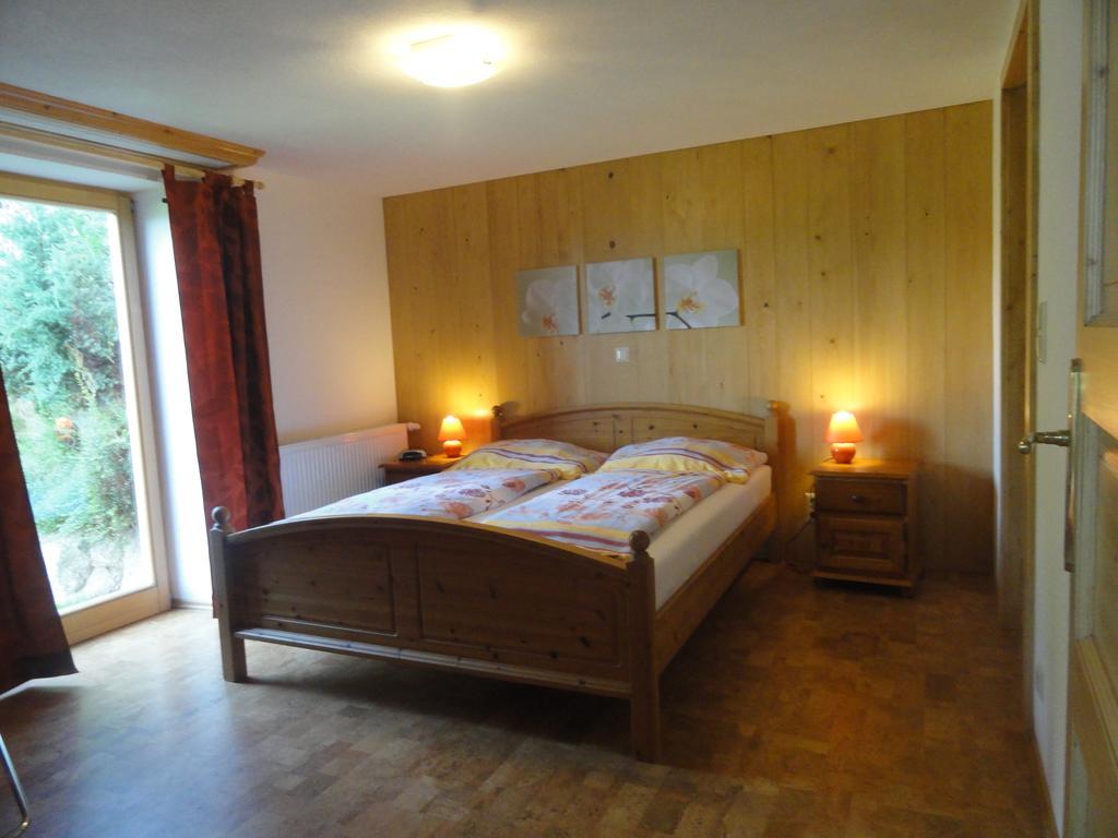 Landhaus Bonaventura Millstatt Kamer foto